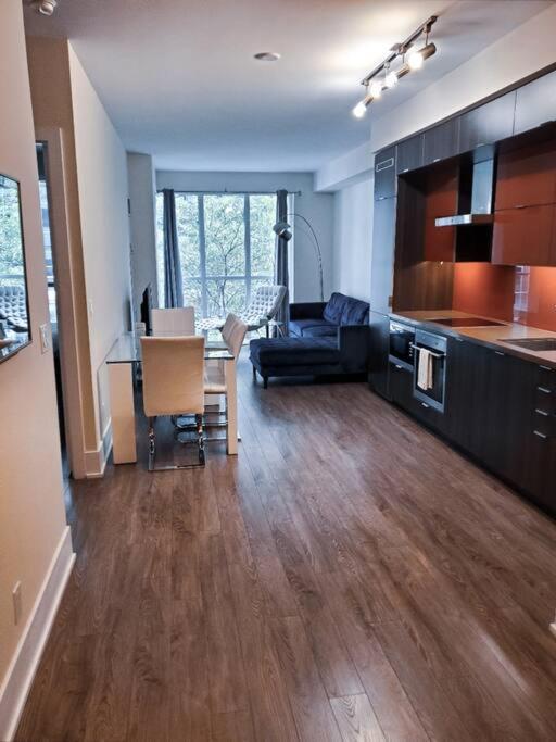 Toronto Lofts Apartment Bagian luar foto