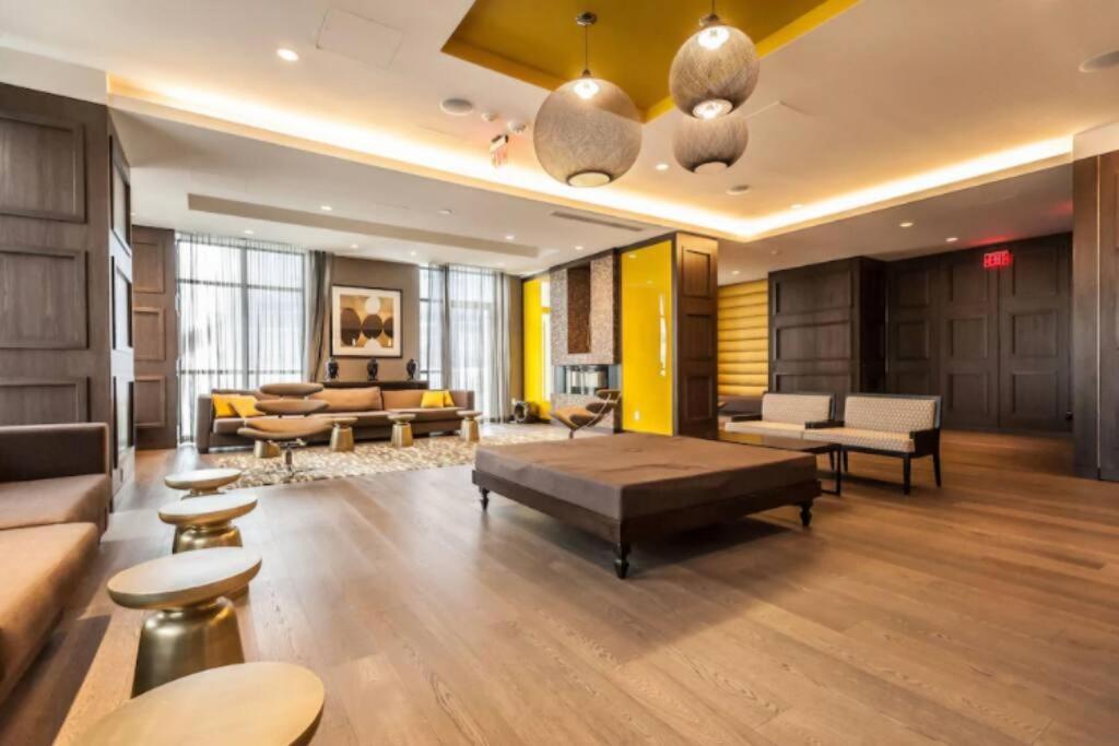 Toronto Lofts Apartment Bagian luar foto