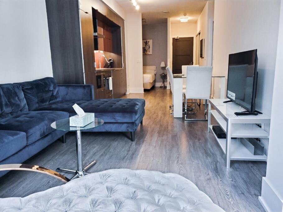 Toronto Lofts Apartment Bagian luar foto
