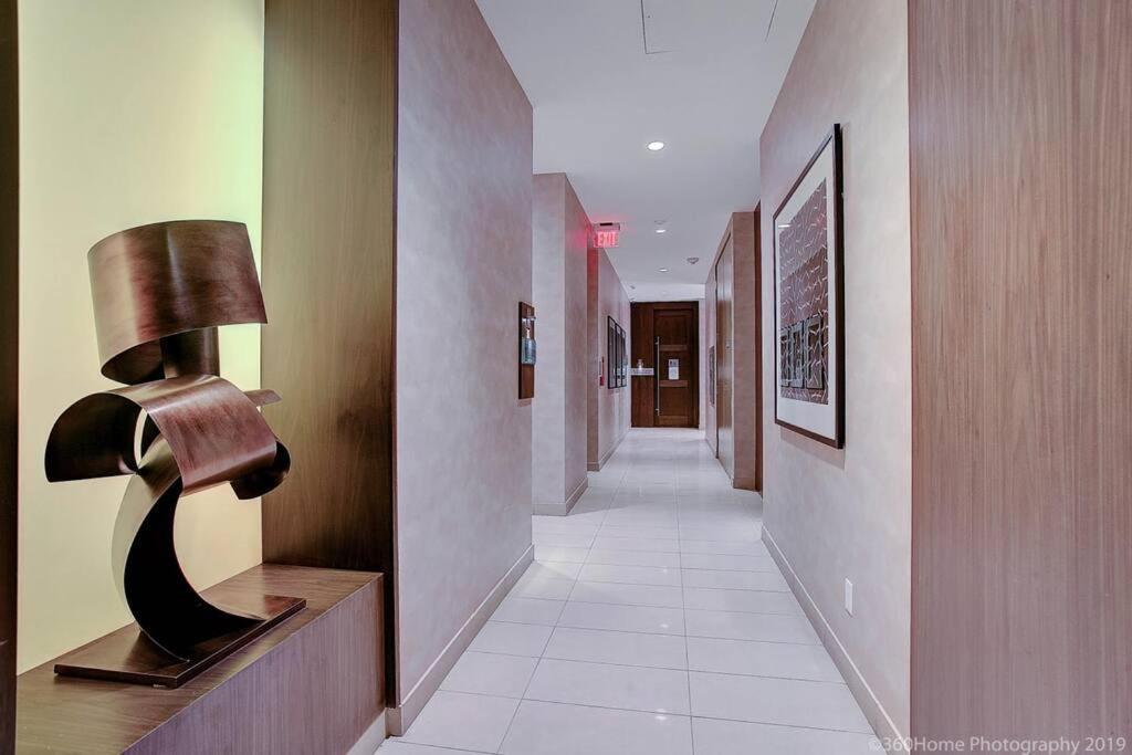 Toronto Lofts Apartment Bagian luar foto
