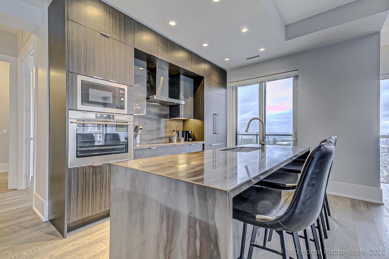 Toronto Lofts Apartment Bagian luar foto