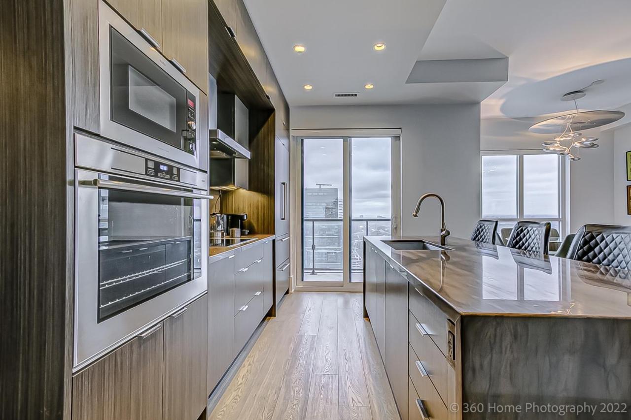 Toronto Lofts Apartment Bagian luar foto