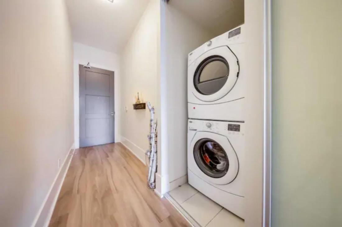 Toronto Lofts Apartment Bagian luar foto